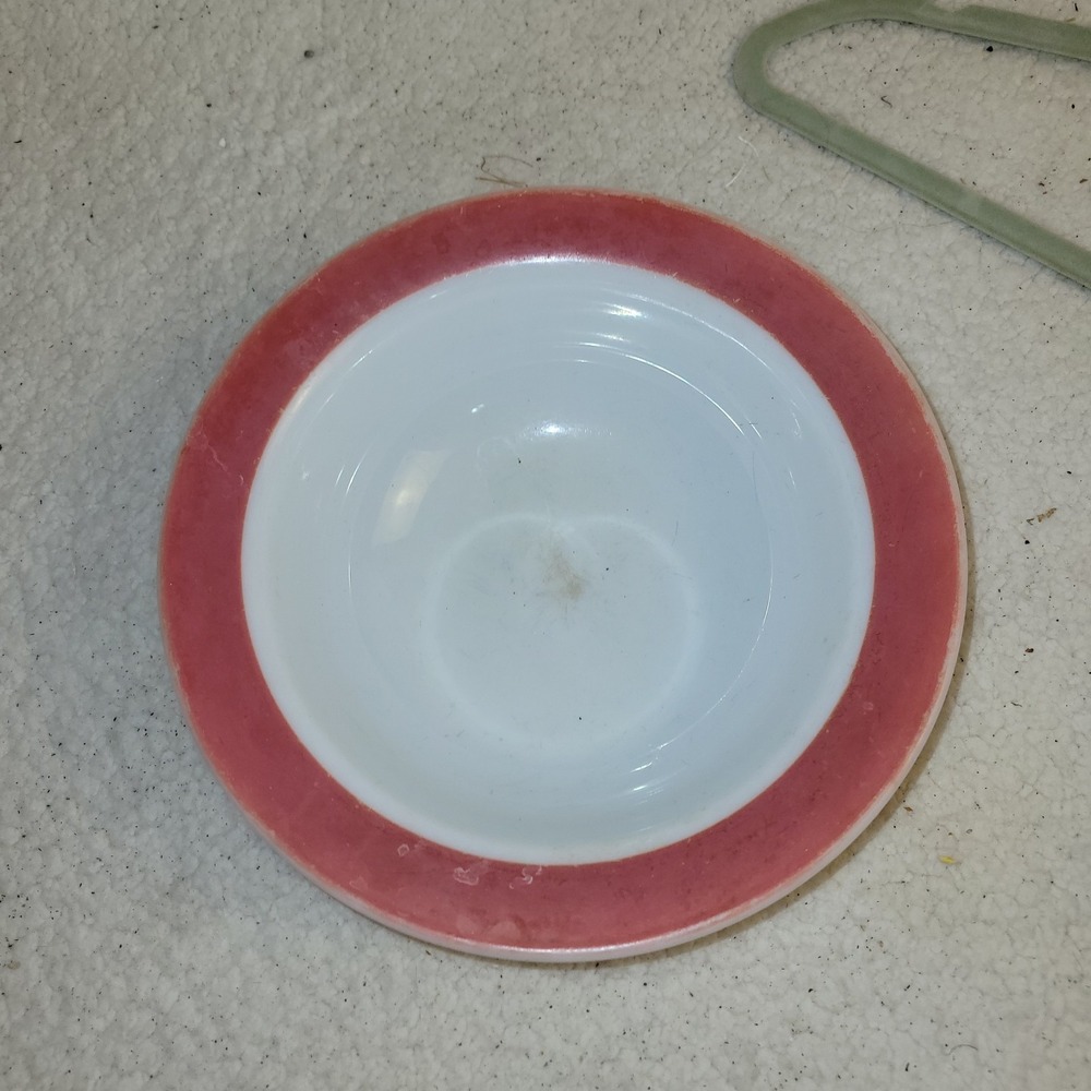 Vintage‎ Milk Glass Bowl Pink Rim White Serving Dish Mid Century Retro 9"